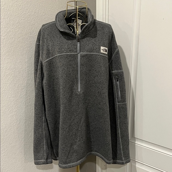 The North Face Men's Charcoal Half Zip-Up Sweater - Picture 1 of 5